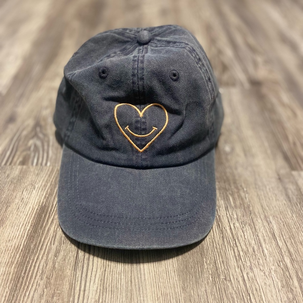 Cinq a sept Jean Blue Heart Embroidered Baseball Cap One Size NWOT